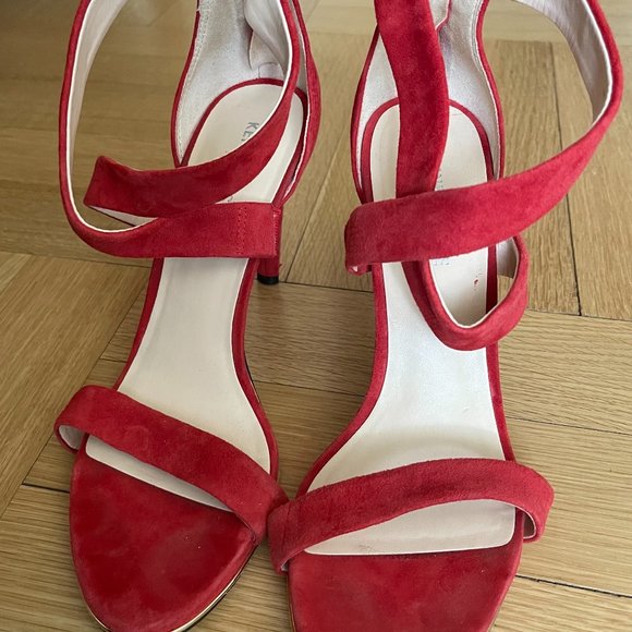 Kenneth Cole Brooke Sandal - Picture 1 of 3